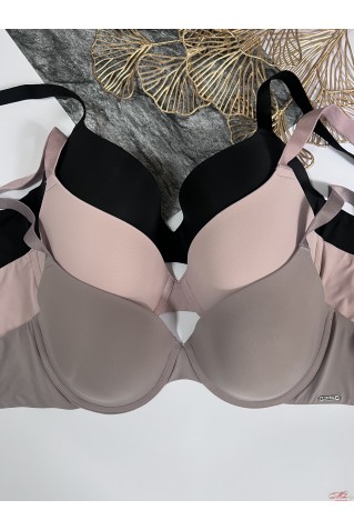 Гладкий бюстгальтер на тонком поролоне Balaloum 9402